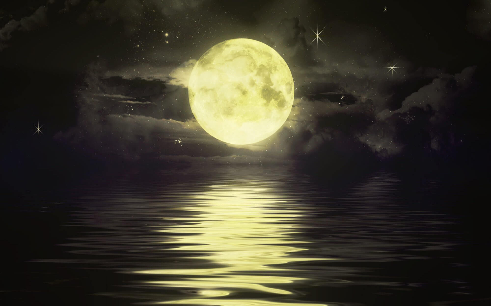 Full Moon Over Ocean Hd Wallpaper Gamephd